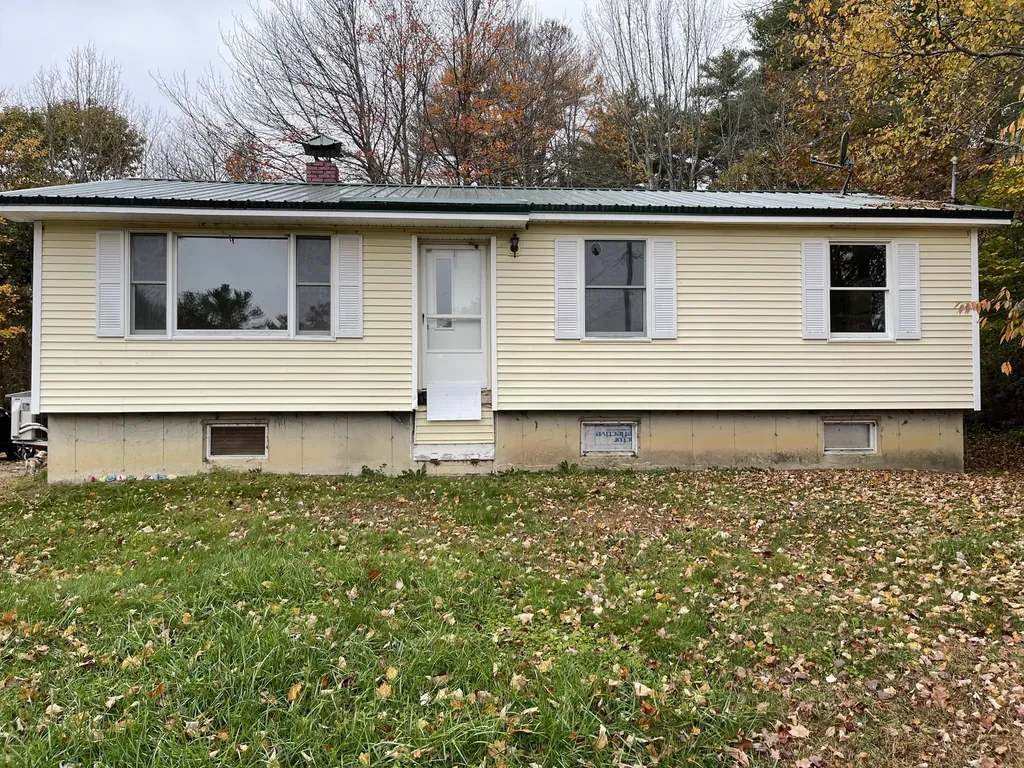894 N Main Street Winterport ME 04496