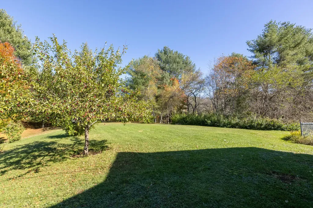 381 Hallowell Road Pownal ME 04069