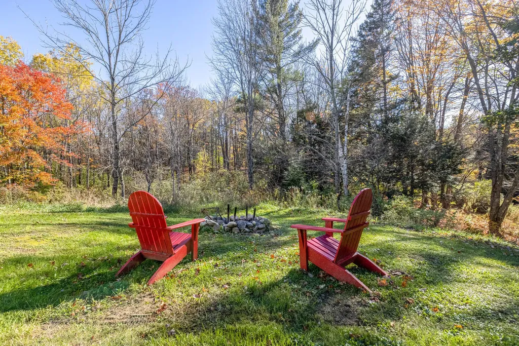 381 Hallowell Road Pownal ME 04069