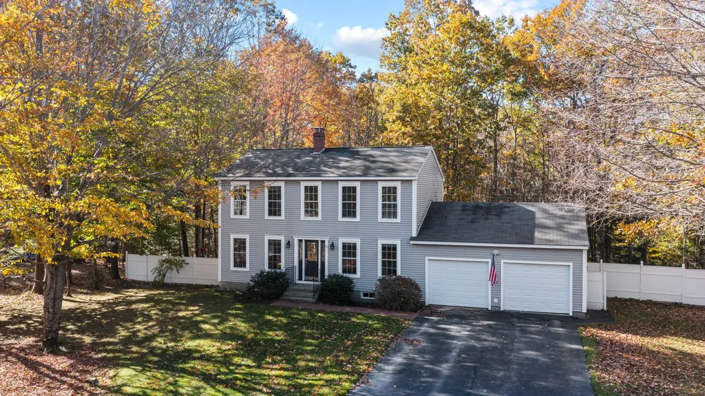 10 Harding Drive Windham ME 04062