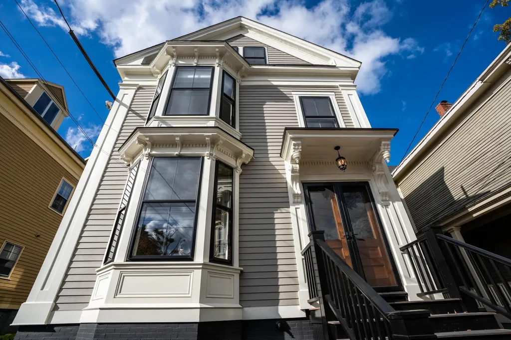 273 Spring Street Portland ME 04102