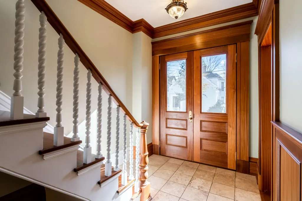 273 Spring Street Portland ME 04102