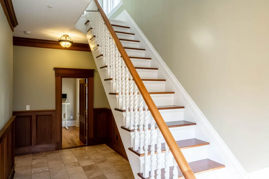 273 Spring Street Portland ME 04102