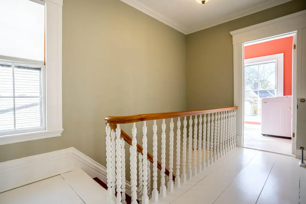 273 Spring Street Portland ME 04102