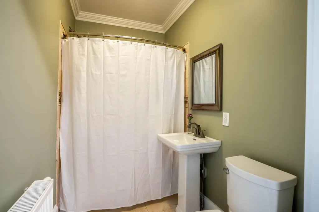 273 Spring Street Portland ME 04102