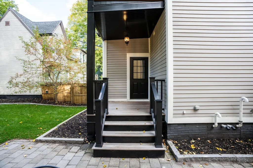 273 Spring Street Portland ME 04102