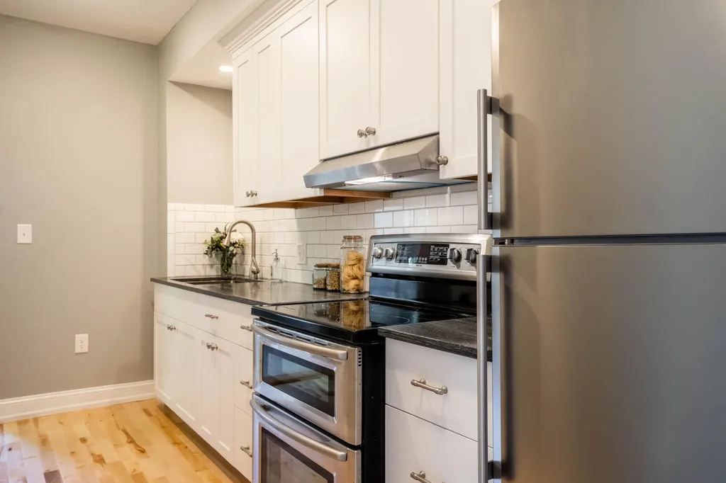 273 Spring Street Portland ME 04102