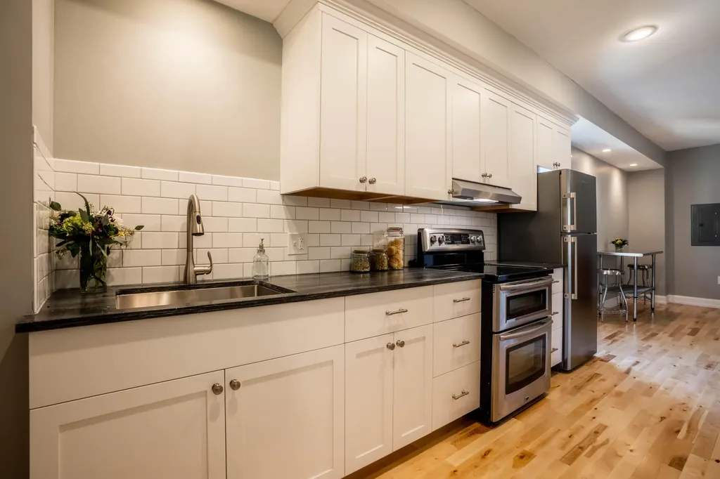 273 Spring Street Portland ME 04102