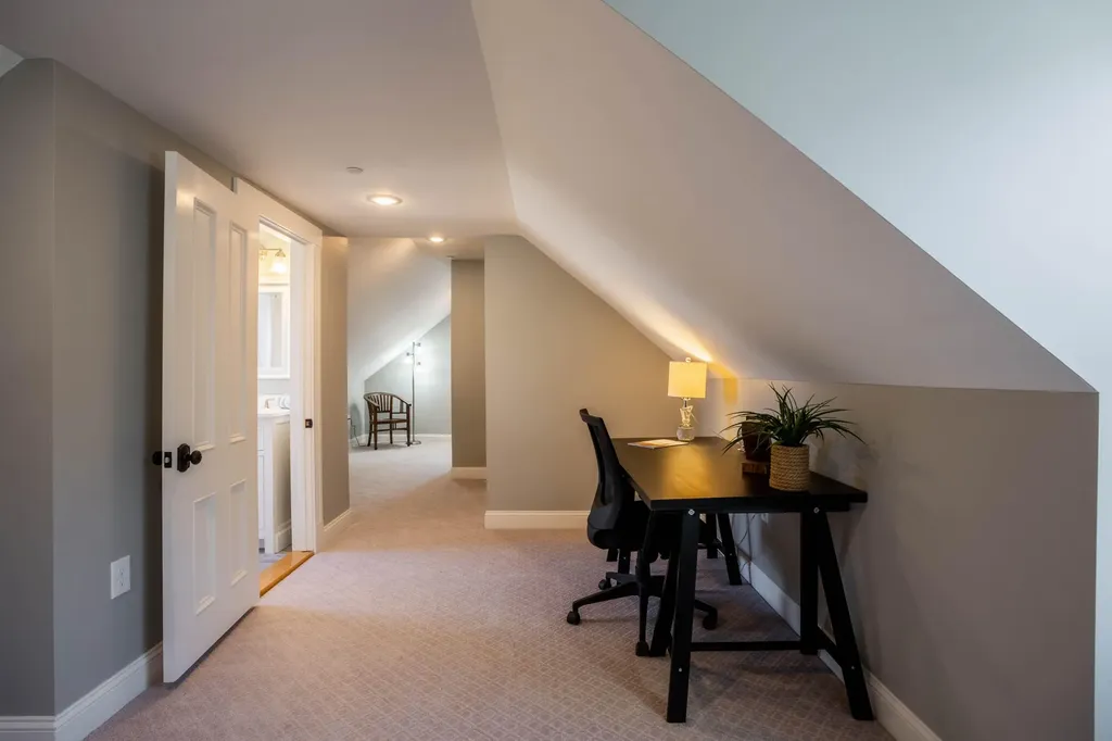 273 Spring Street Portland ME 04102