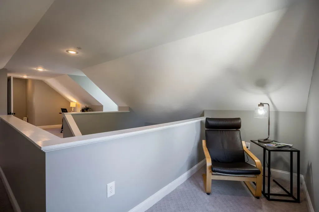 273 Spring Street Portland ME 04102