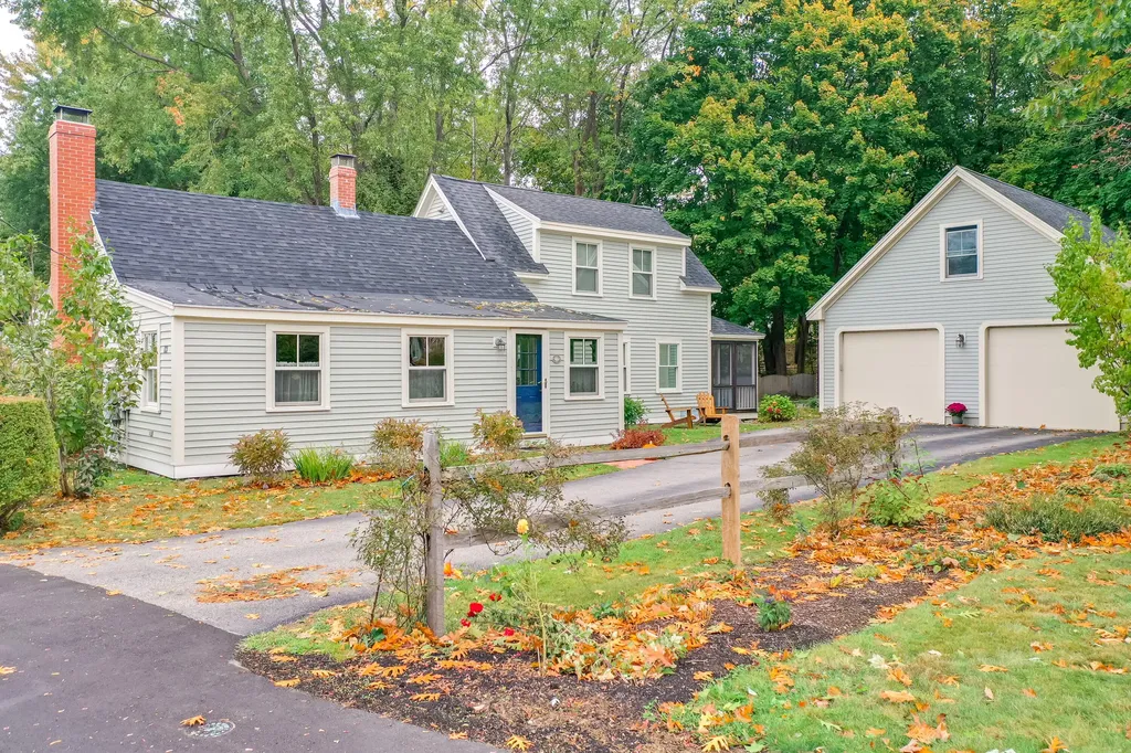 14 Elm Drive York ME 03909