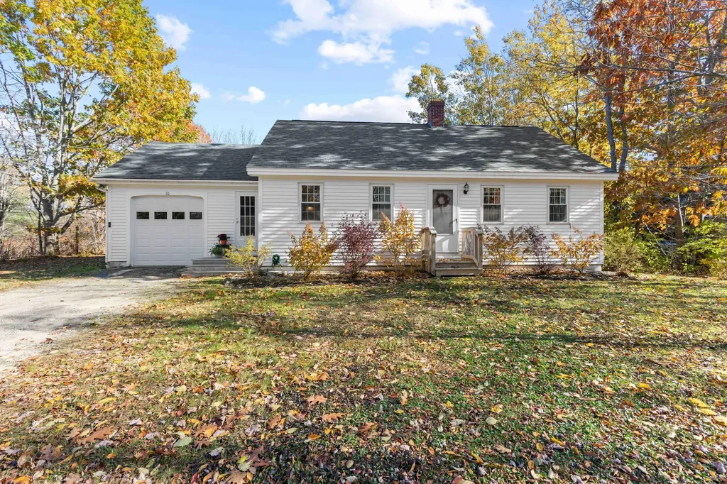10 Pasture Way Brunswick ME 04011