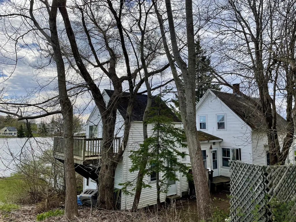 8 Islander Lane Vinalhaven ME 04863