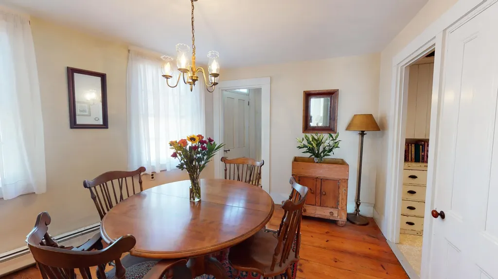55 Main Street Thomaston ME 04861