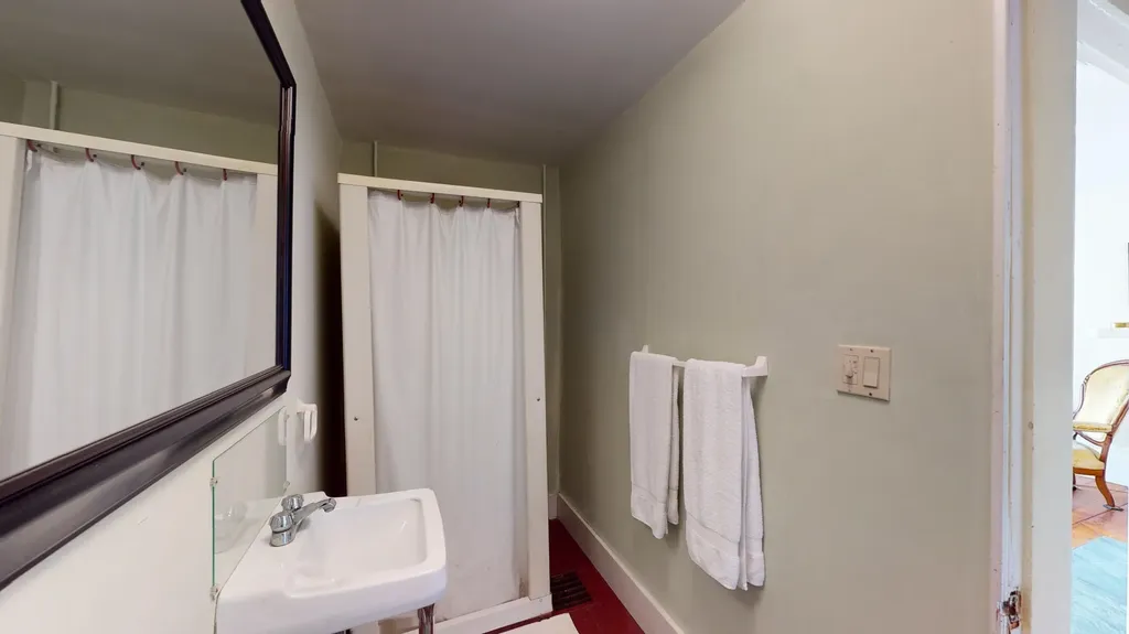 55 Main Street Thomaston ME 04861