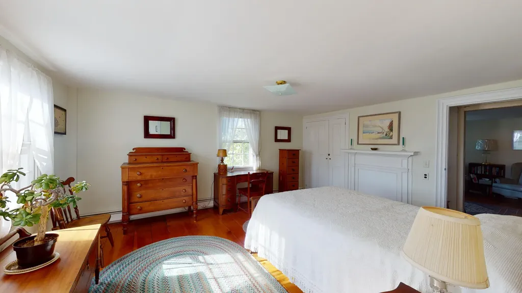 55 Main Street Thomaston ME 04861