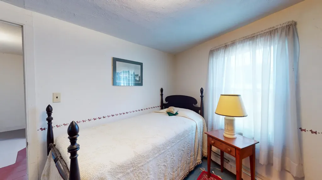 55 Main Street Thomaston ME 04861