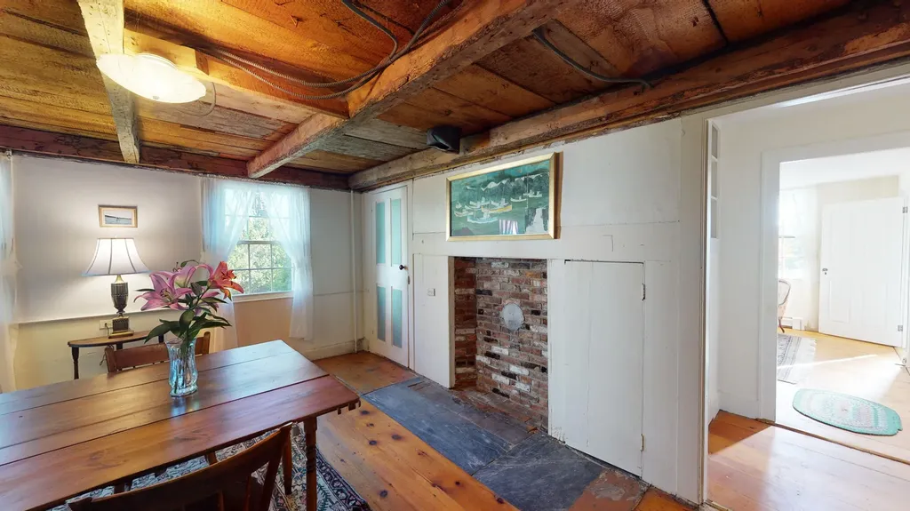 55 Main Street Thomaston ME 04861