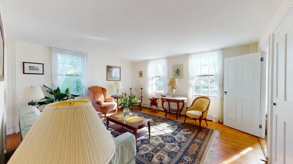55 Main Street Thomaston ME 04861