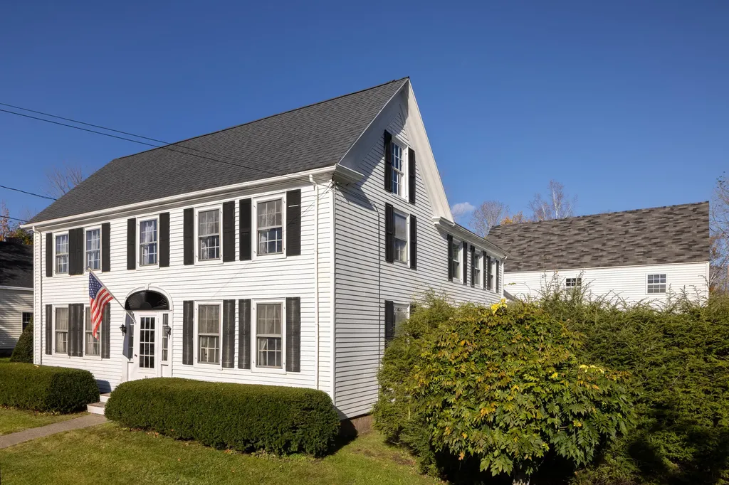 55 Main Street Thomaston ME 04861
