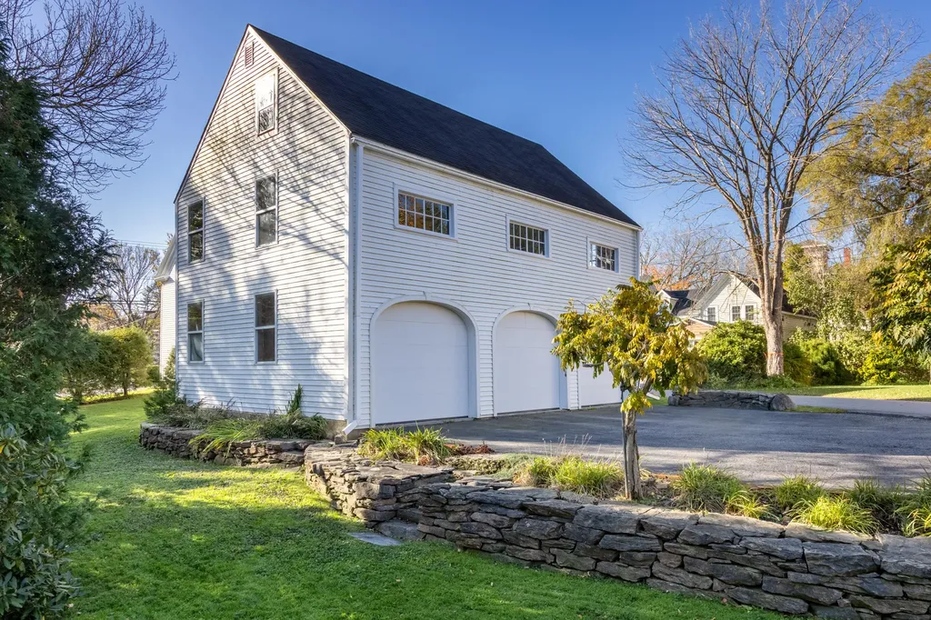 55 Main Street Thomaston ME 04861