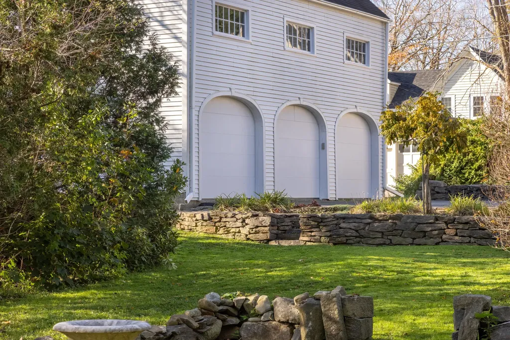 55 Main Street Thomaston ME 04861