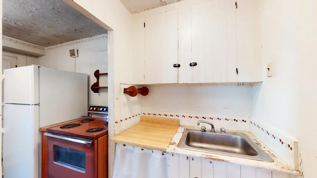 55 Main Street Thomaston ME 04861