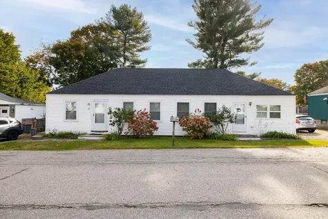 20-22 Cromwell Street Kittery ME 03904