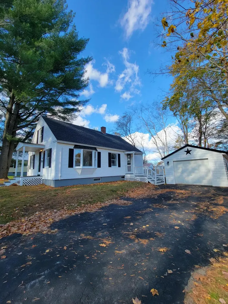 31 Park Street Old Town ME 04468