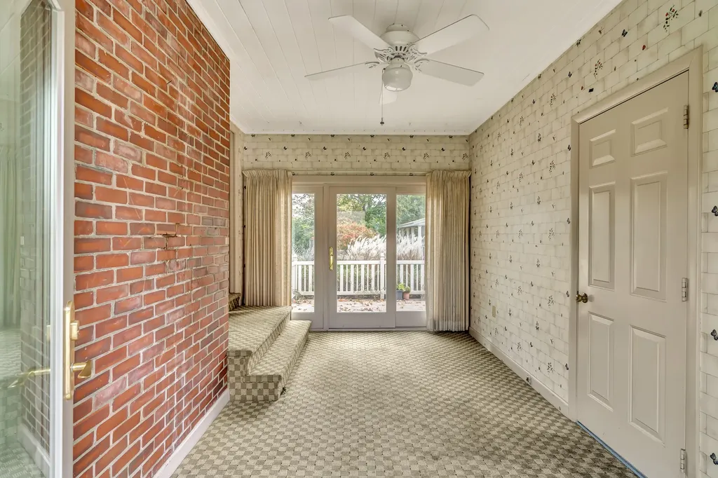 110 Johnson Road Gorham ME 04038
