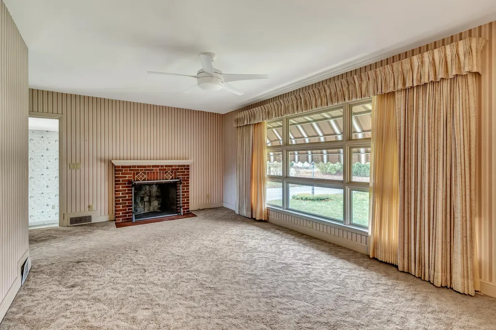 110 Johnson Road Gorham ME 04038