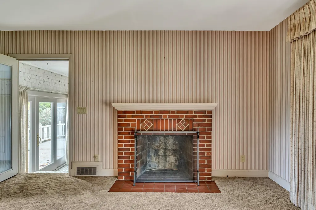 110 Johnson Road Gorham ME 04038