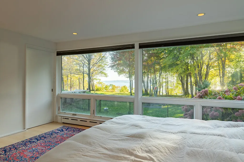 9 Samoset Road Rockland ME 04841