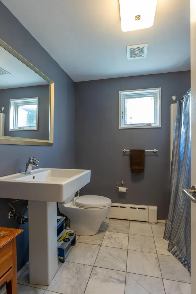9 Samoset Road Rockland ME 04841