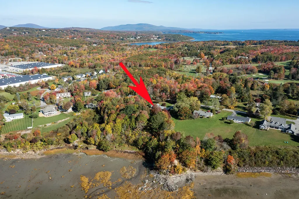 9 Samoset Road Rockland ME 04841