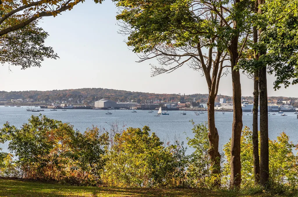 9 Samoset Road Rockland ME 04841