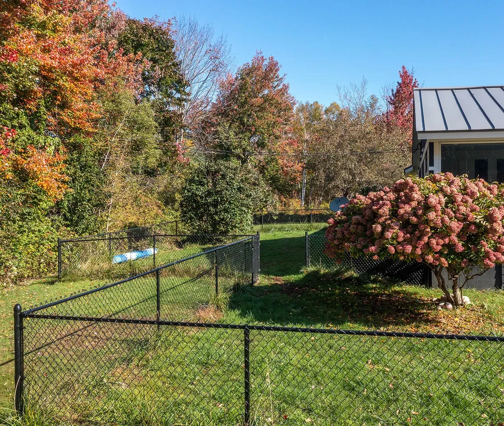 9 Samoset Road Rockland ME 04841