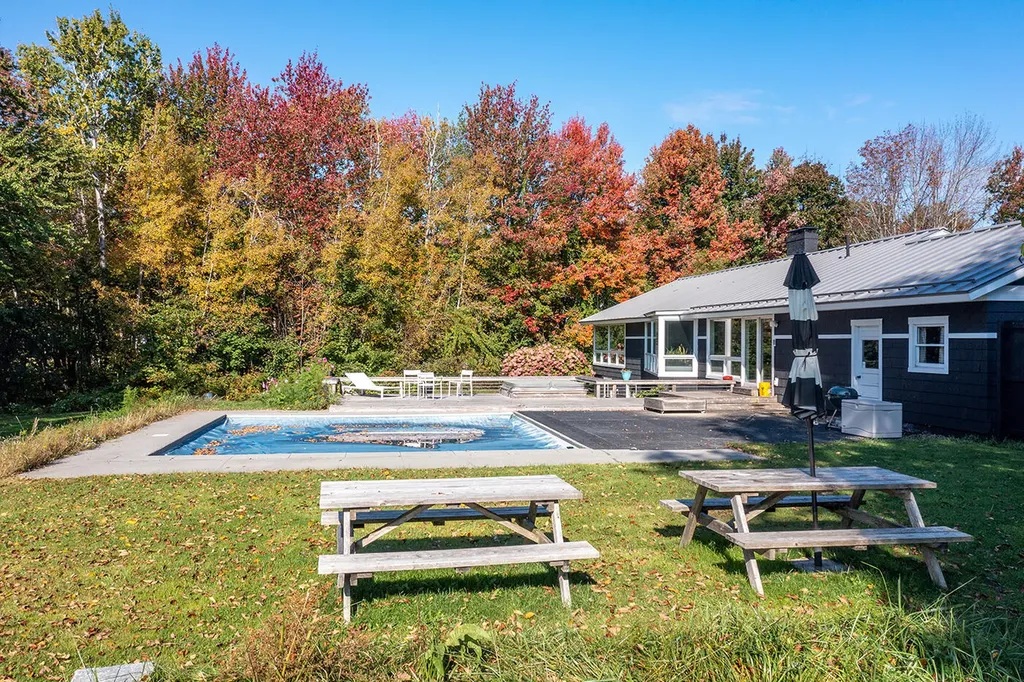 9 Samoset Road Rockland ME 04841
