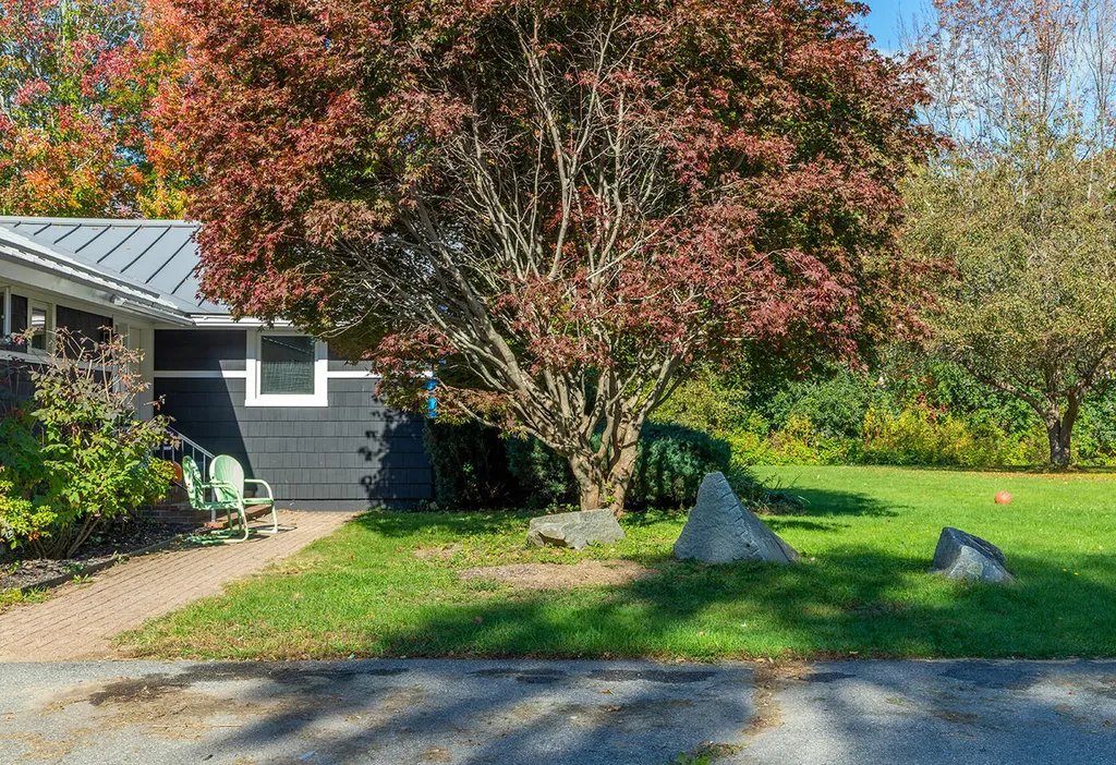 9 Samoset Road Rockland ME 04841