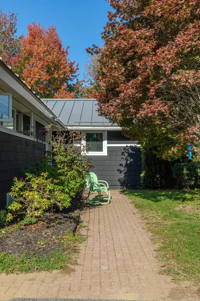 9 Samoset Road Rockland ME 04841