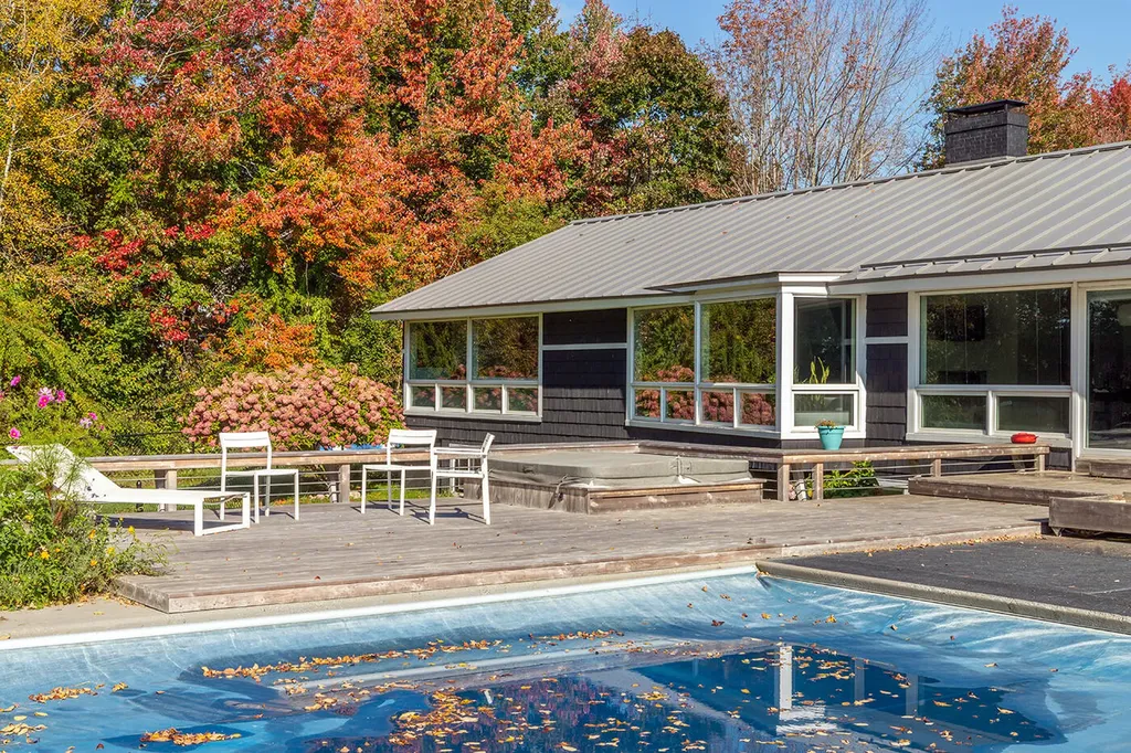 9 Samoset Road Rockland ME 04841