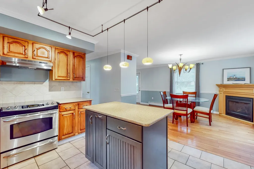 24 Evergreen Lane Durham ME 04222