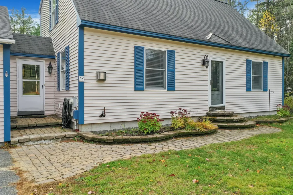 24 Evergreen Lane Durham ME 04222
