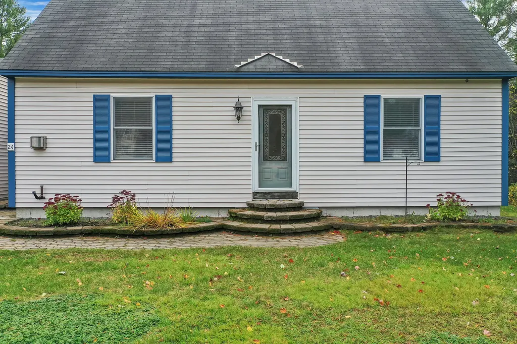 24 Evergreen Lane Durham ME 04222