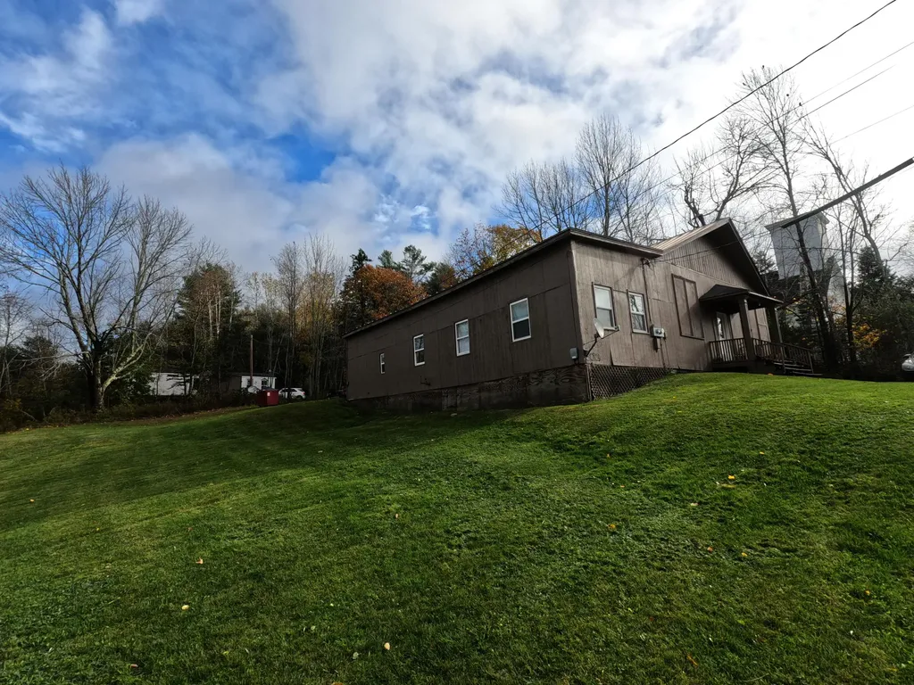 2883 Sennebec Road Appleton ME 04862