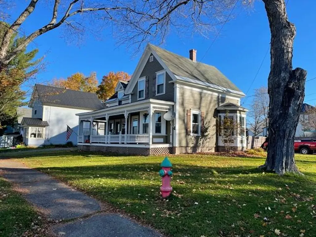 22 Fair Street Houlton ME 04730