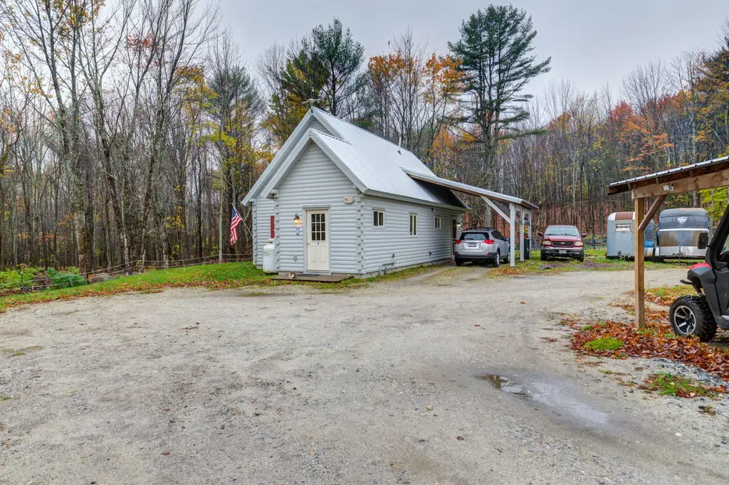 7 Abbott Hill Road West Paris ME 04289