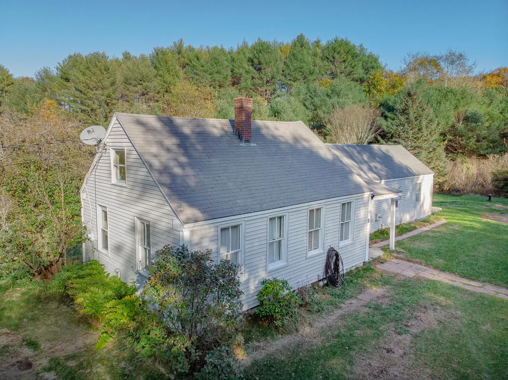 8 Brickyard Hill Road Durham ME 04222