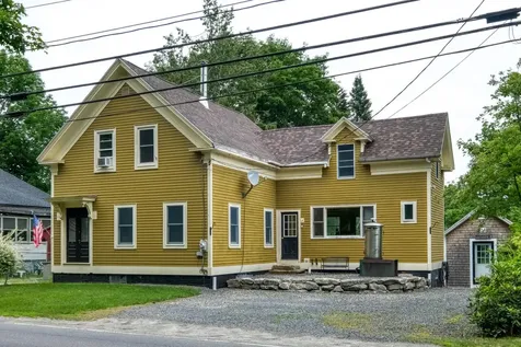 17 Mills Road Newcastle ME 04553