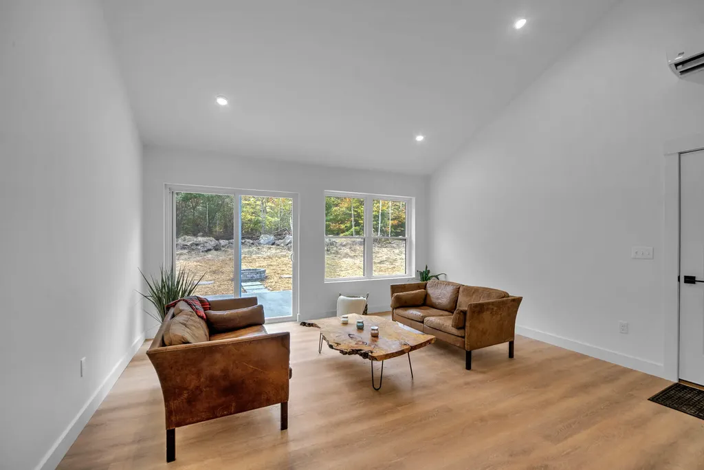 26 Brianna Drive Oakland ME 04963
